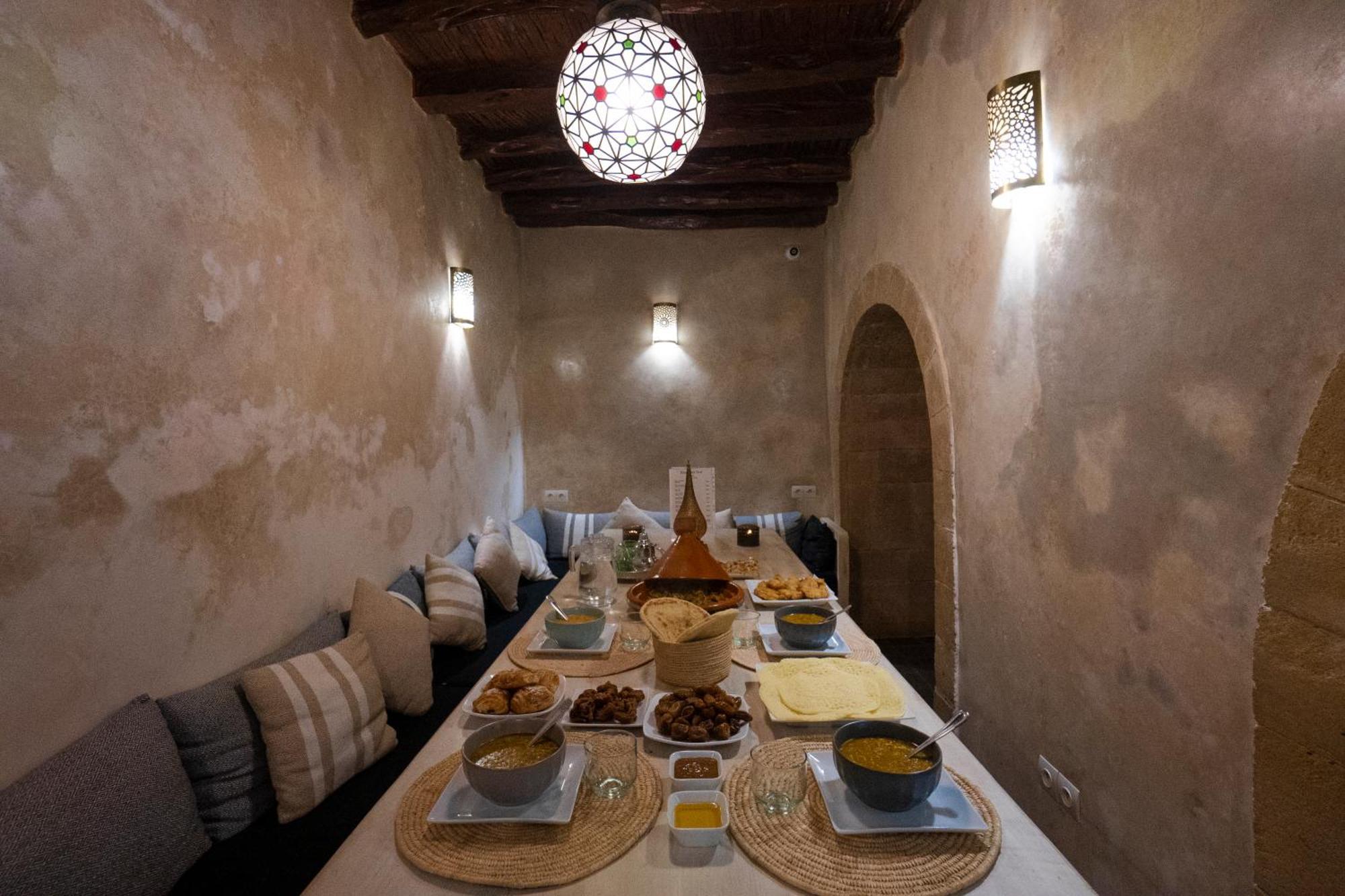Riad Dar Nor 에사우이라 외부 사진